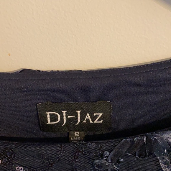 Open to offers ⚡️ Mother of the bride dress - Picture 5 of 7